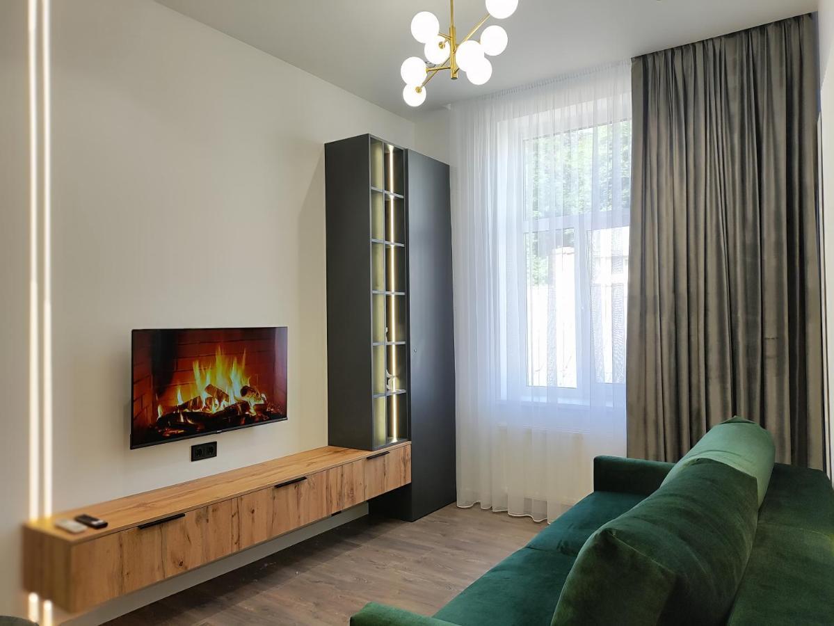 "M&D Apartmentslviv" Old City Pylnykarska,4 6Person 外观 照片
